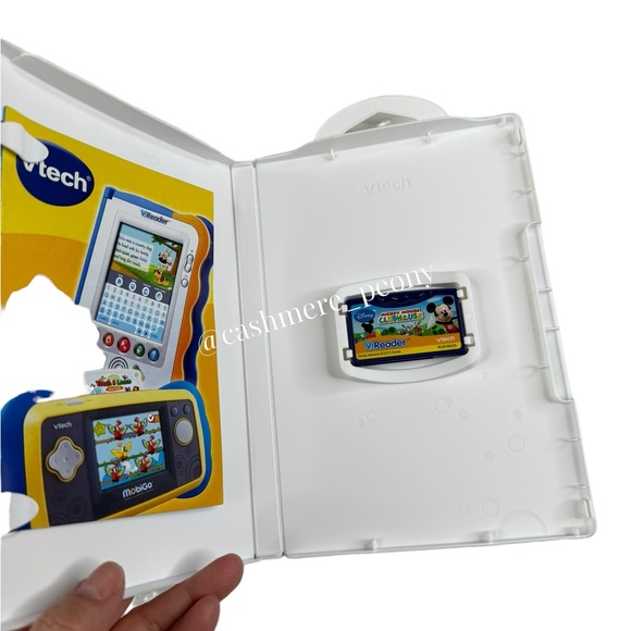 💞SOLD💞Vtech V. Reader Interactive Reading System Tablet & Backpack & 4 Games - Picture 3 of 7